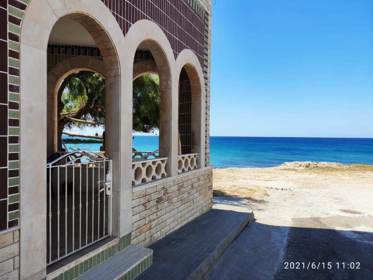 فيلا Casa Fronte Mare مارينا دي مانكافيسا المظهر الخارجي الصورة