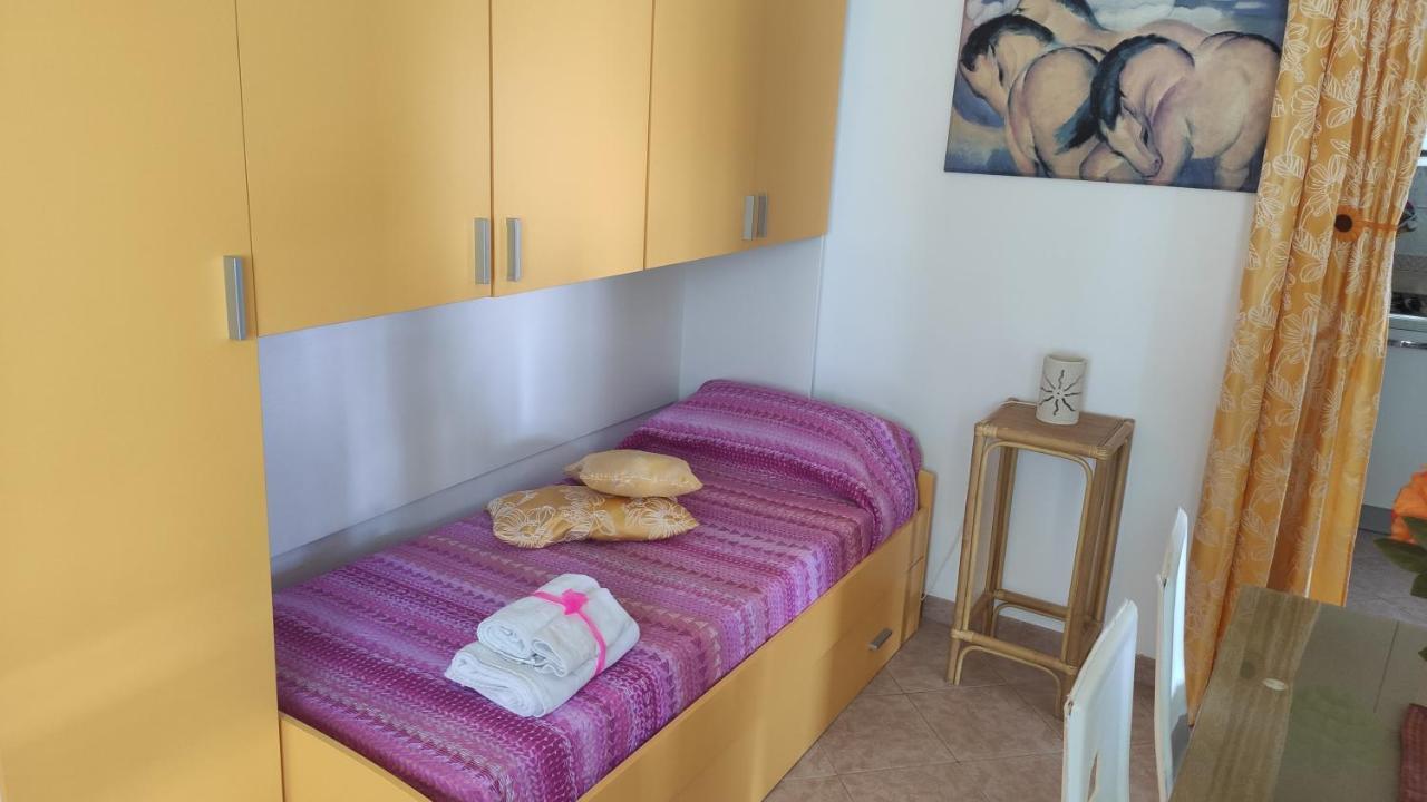 فيلا Casa Fronte Mare مارينا دي مانكافيسا المظهر الخارجي الصورة